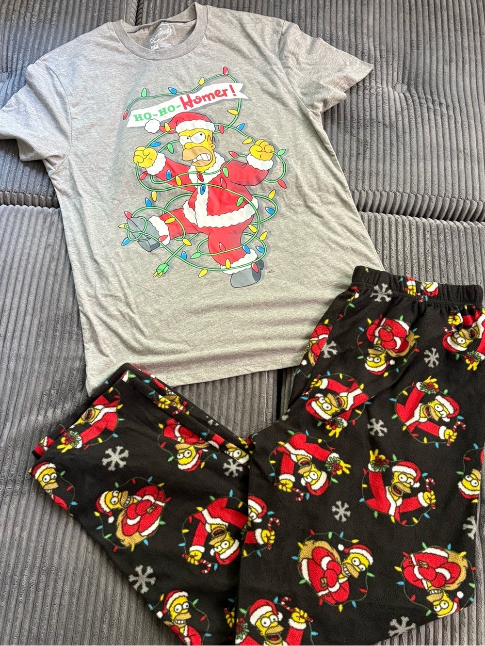 The Simpsons Holiday Christmas Pajama set Medium EUC